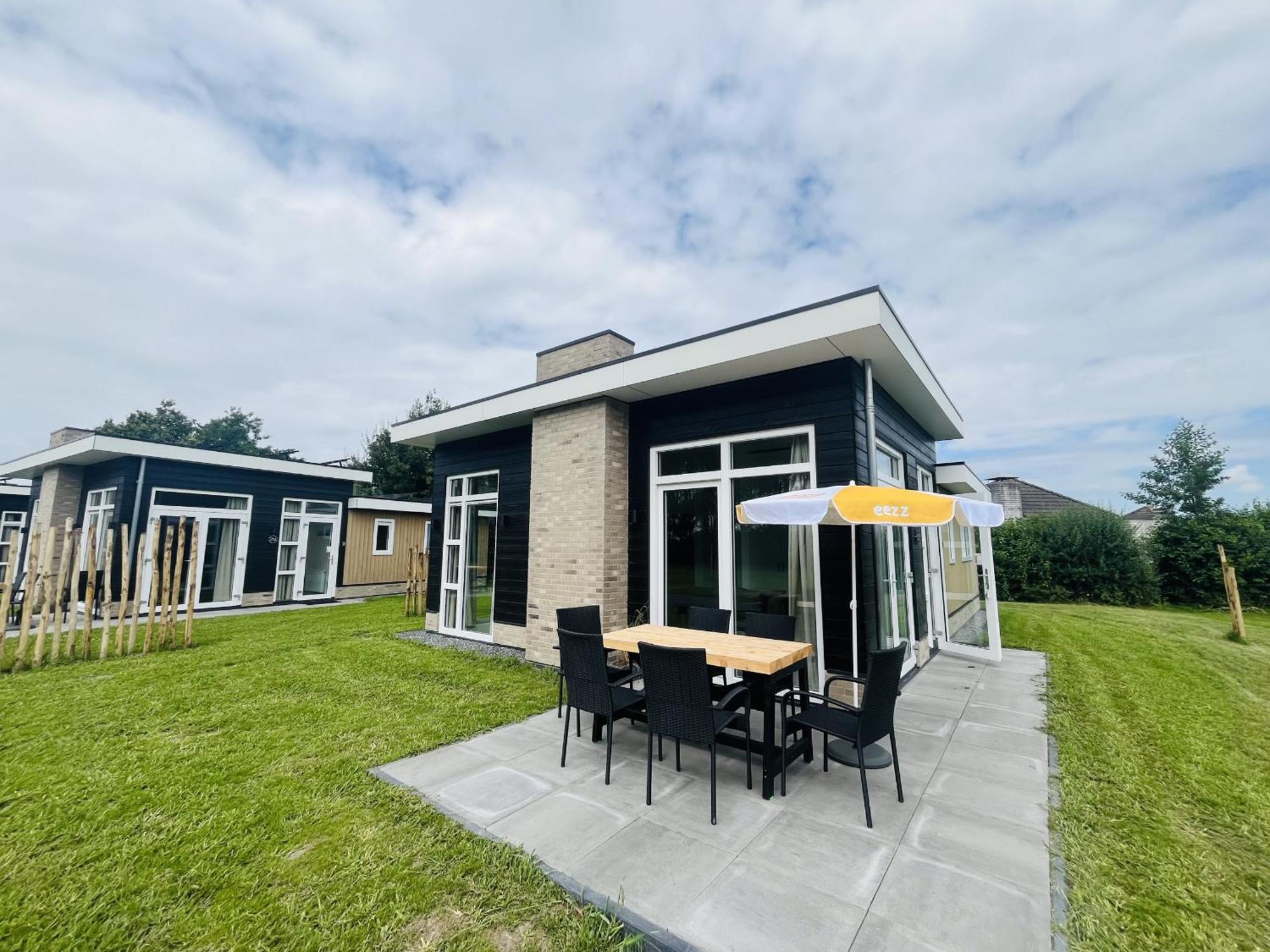 Bungalowpark De Horn - Floresta 213 Dirkshorn Екстериор снимка